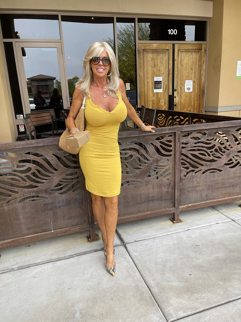 Wifey Wear WOWZA!! Yellow Dress and Snakeskin Pumps!